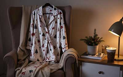 Warm, Cozy & Chic: Top Sleepwear Brands for Your Best Holiday Yet